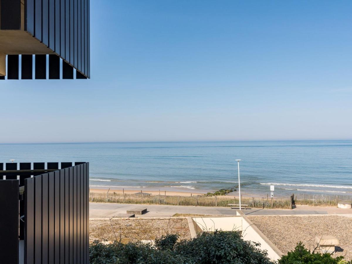 Les Oceanides-14 By Interhome