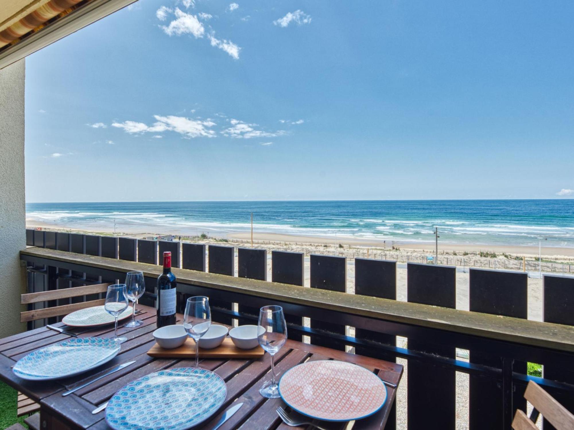 Les Oceanides-14 By Interhome